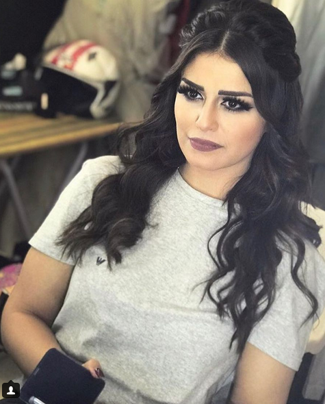 بالصورة – منة فضالي تشعل 