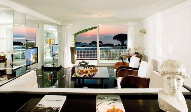 فندق وسبا كابري بالاس في كابري، إيطاليا