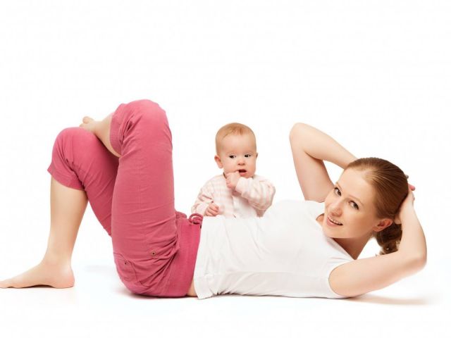 أخيراً إليك الخطوات السهلة لتخسري الوزن بعد الولادة... تأثير الرضاعة صادم