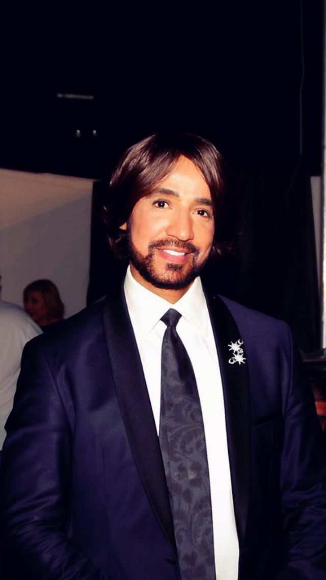 مصمم الأزياء هاني البحيري