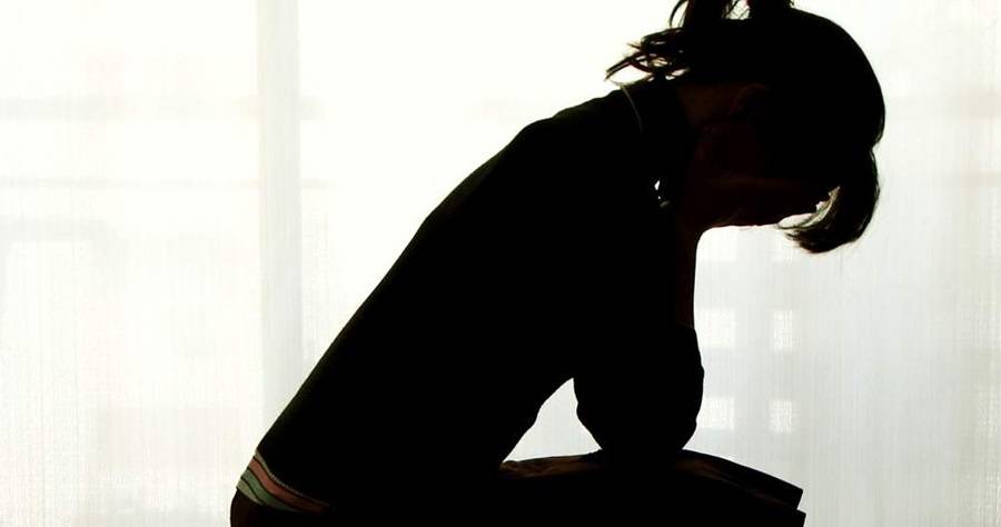 بالصور – لن تتمكنوا من النظر مطولاً إلى هذه المرأة... جسمها المغطى بالفقاعات الغريبة سيصدمكم