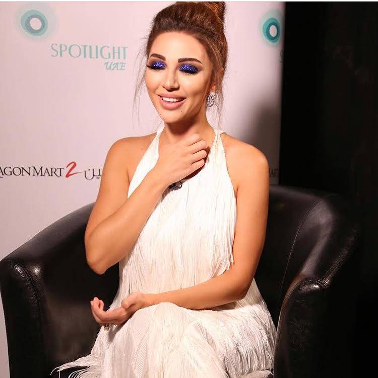 خمني كم تبلغ كلفة اطلالة ميريام فارس التي شغلت مواقع التواصل الاجتماعي ‎