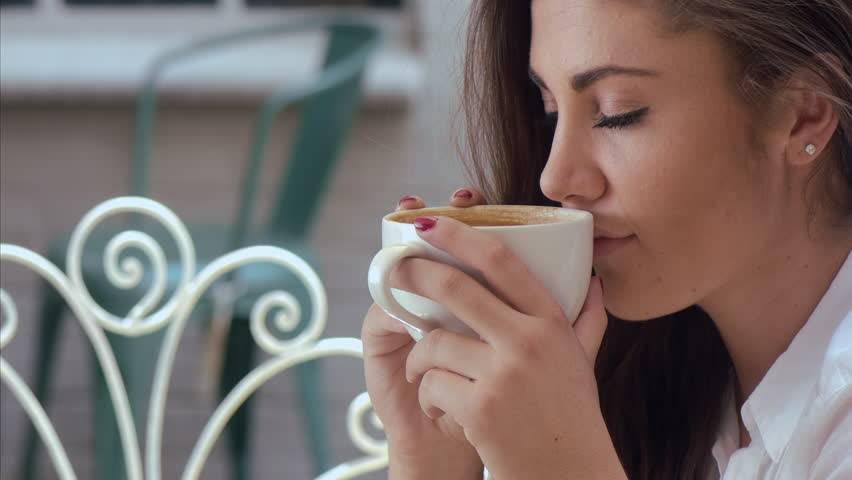 القهوة تفاجئكم مجدداً... فوائد لا تتصورونها أقلها أهمية خسارة الوزن