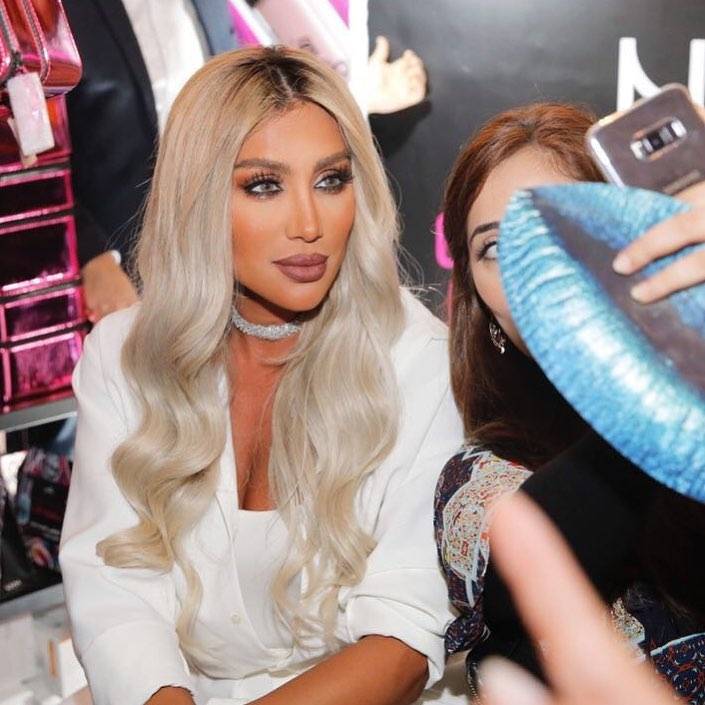 اكتشفي الإكسسوار الذي لا تتخلى عنه مايا دياب في إطلالاتها