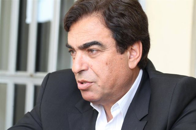 بالصور - حقيقة وفاة جورج قرداحي!