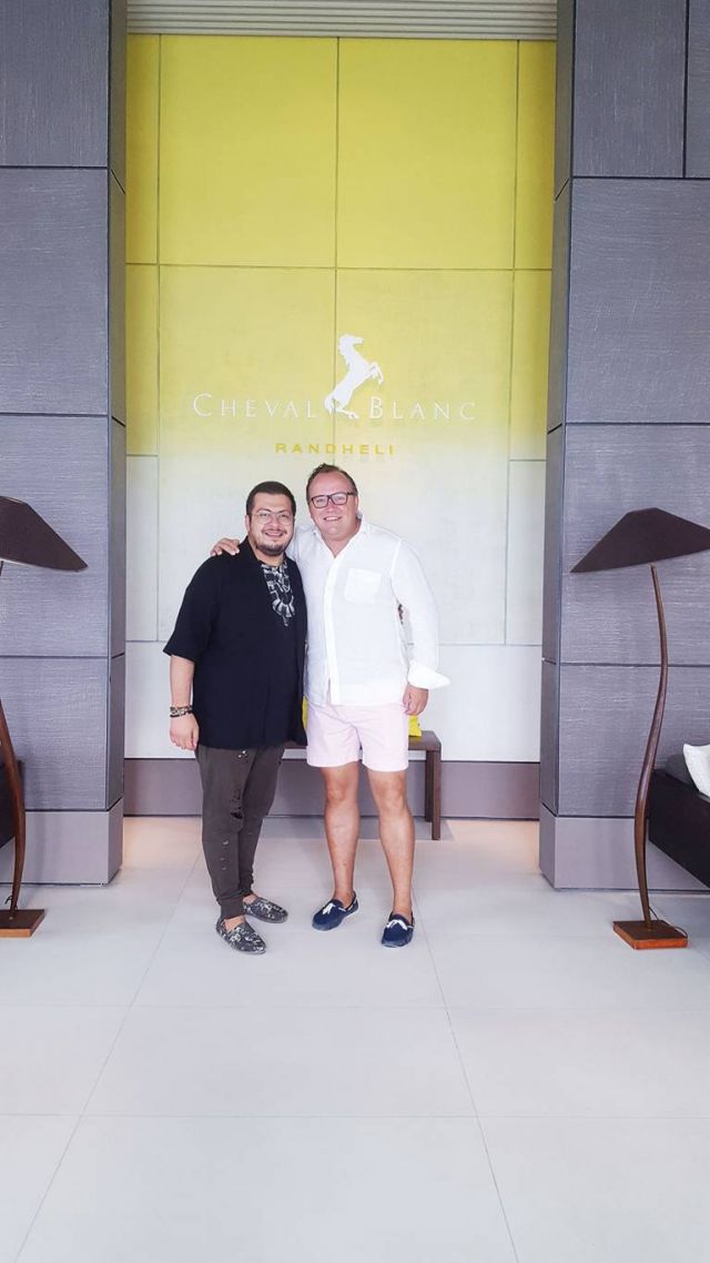 مدير المنتجع Laurent Chancel مع الزميل ميشال زريق