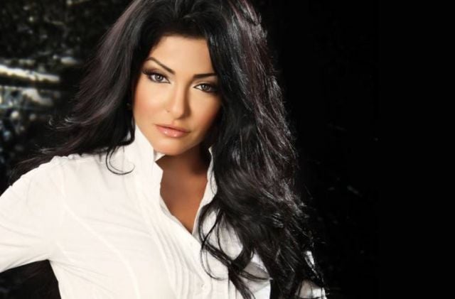 بالصور - علا غانم تظهر مع زوجها للمرة الاولى.. تعرفوا إليه