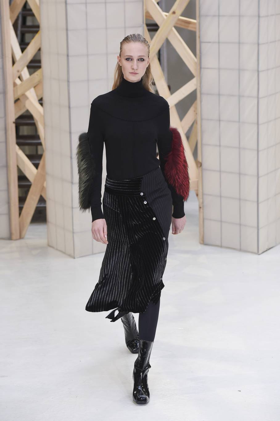 صيحة أكمام الفرو... للمزيد من الأناقة هذا الشتاء