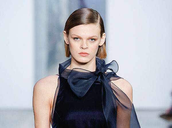 أجمل قصّات الشعر القصير... من على منصات الموضة لخريف وشتاء 2017/2018