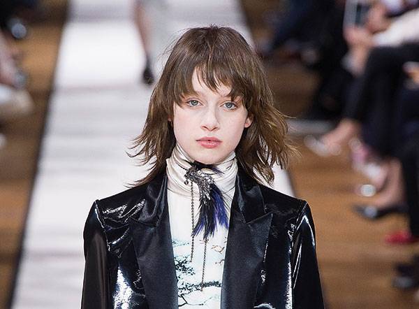 أنوثة طاغية