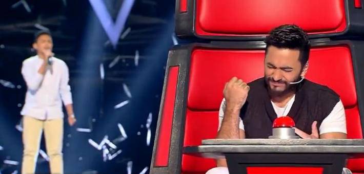 تامر حسني يفاجئ طفل thevoicekids الخاسر بهذه التغريدة
