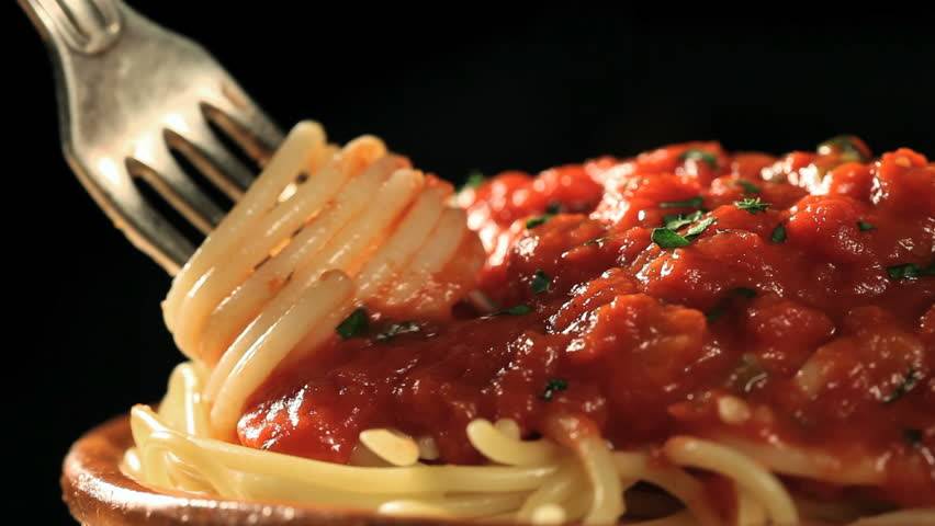 مفاجأة – طريقة تحضيركم صلصة المعكرونة خاطئة... إليكم الطريقة الصحيحة