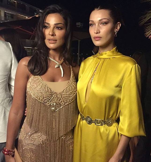 نسر ينقضّ على فستان ريم السعيدي في حفل افتتاح  فندق Bulgari