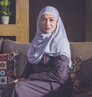 بالصور - بعد ظهورها بالحجاب.. ليلى علوي تخطف الانظار بملابس بدوية