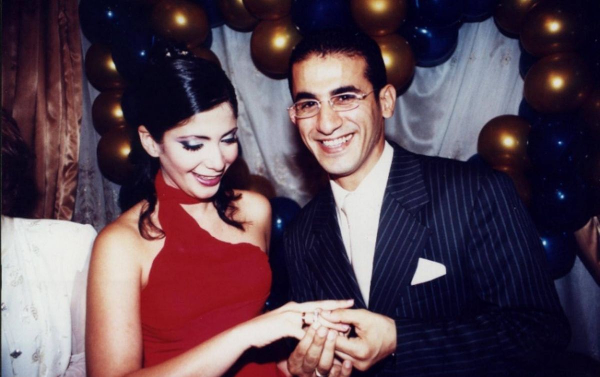 بالصور - لن تصدقوا من هو الممثل المصري خطيب منى زكي قبل أحمد حلمي