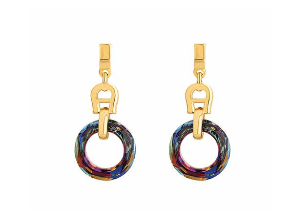 مجوهرات Aigner Iridescence توهّج بألوان قوس قزح