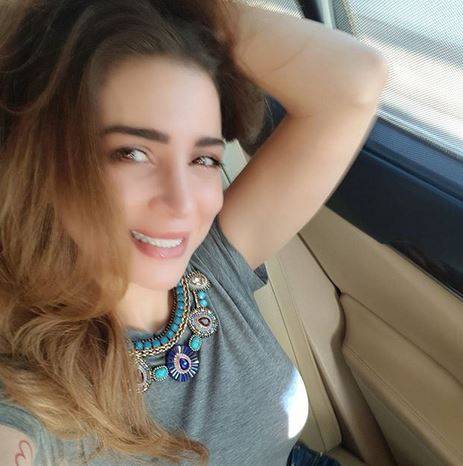 مي عز الدين تتعرض للانتقاد بسبب صورتها الجديدة