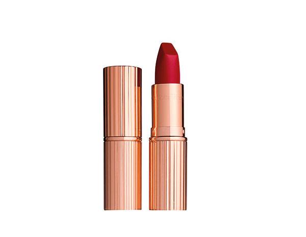 Charlotte Tilbury Matte Revolution Red in Carpet Red