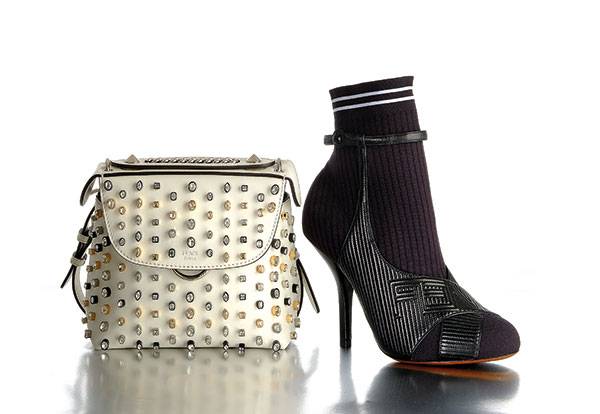 سيدة متميزة STRONG AFFIRMATION