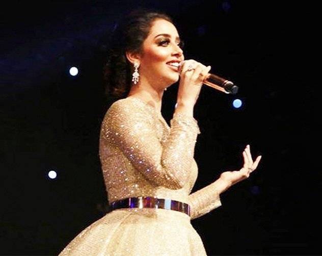 بالفيديو - بلقيس تحيي أول حفل غنائي نسائي فى السعودية