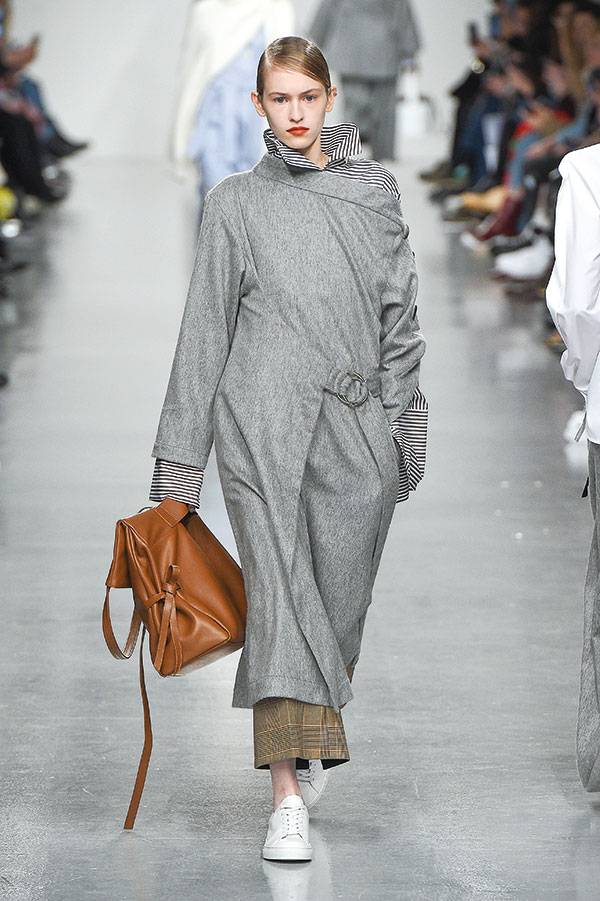 Eudon Choi قوة الحضور