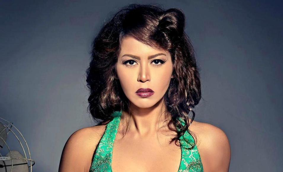 بالصور - لقاء الخميسي من دون مكياج... كم تغيرت ملامحها