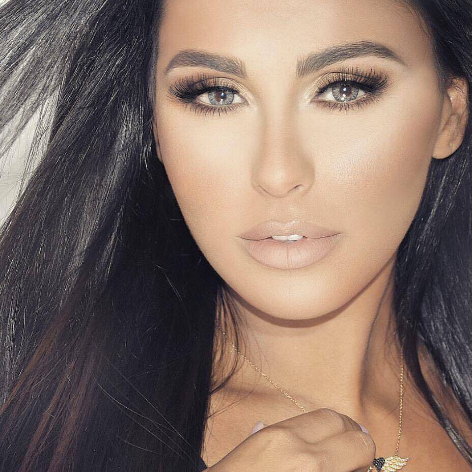 بالصور – ميس حمدان تثير الجدل بجرأة فستانها... والمتابعون يعلقون: 