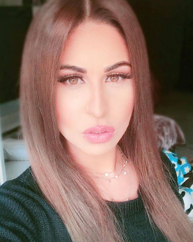 بعدما حاول خطف ابنتهما... مي سليم توجه ضربة قاضية ضد زوجها 