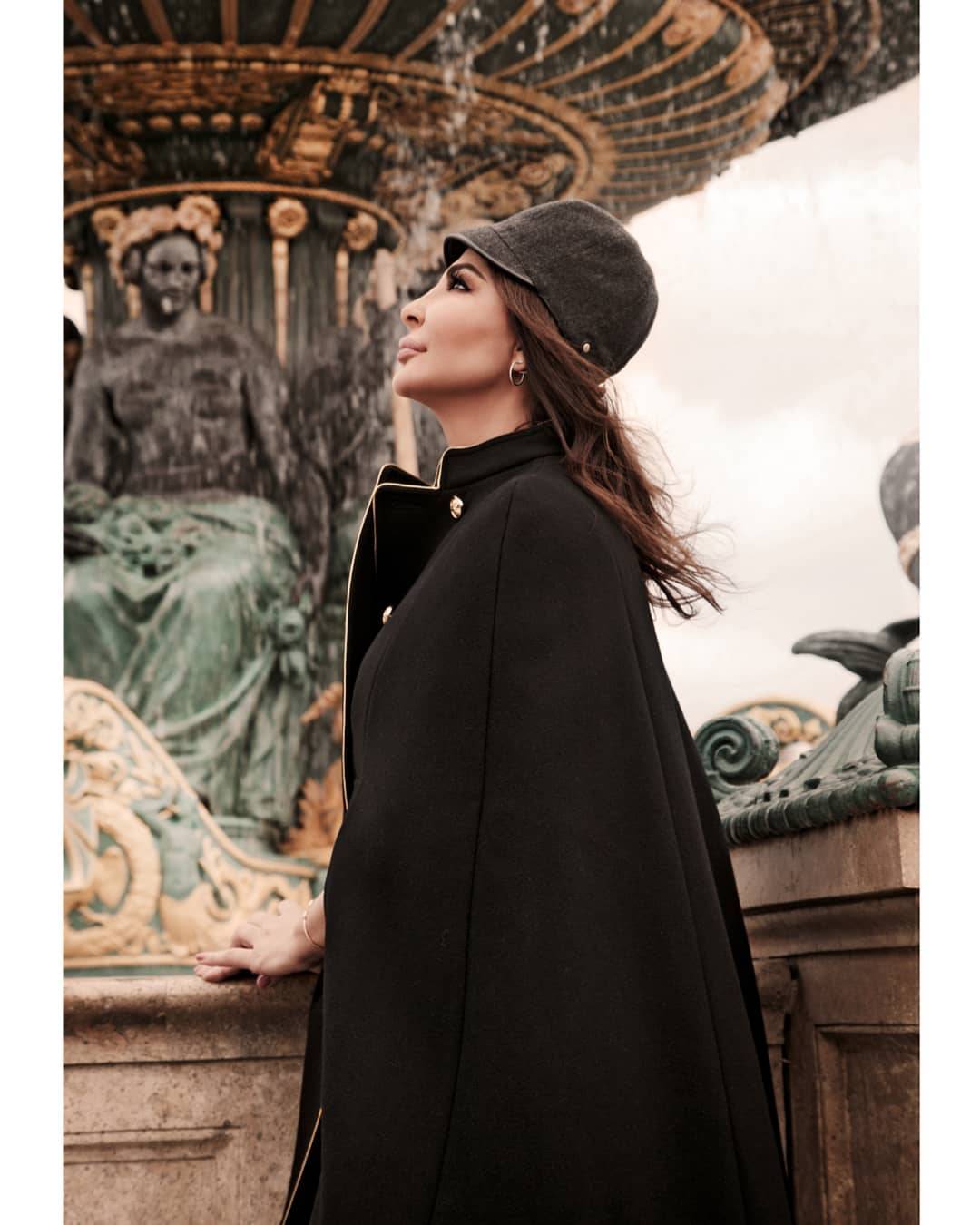 إليسا تتميز باختيارها لمعاطفها هذا الشتاء... تألقي أسوةً بها