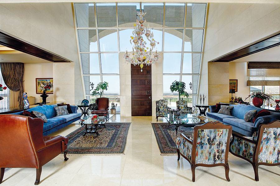 المهندس جان كلود ملحمه يتألق إبداعاً في مسكن الأحلام