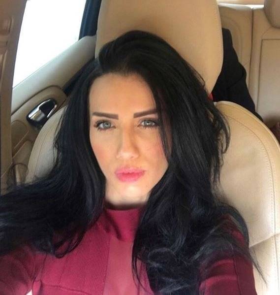 هجوم ناري على ايمان الباني بسبب هذه الصورة