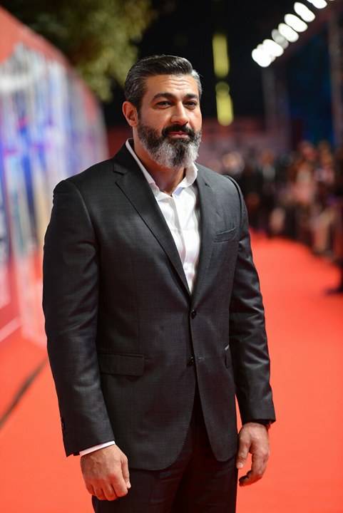 ياسر جلال يكشف سرّ إطلاق لحيته بشكل مبالغ فيه!