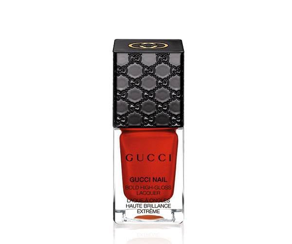 ياقوتي Gucci Nail Bold High-Gloss Lacquer in Antique Ruby no.190