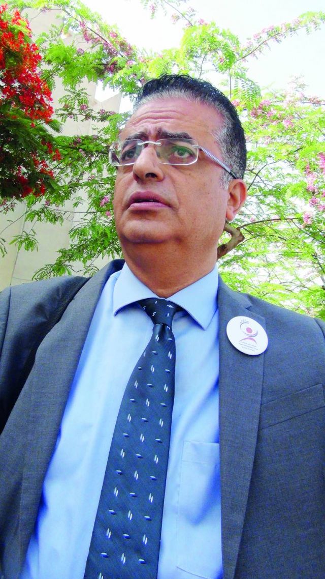 الدكتور إيهاب عيد