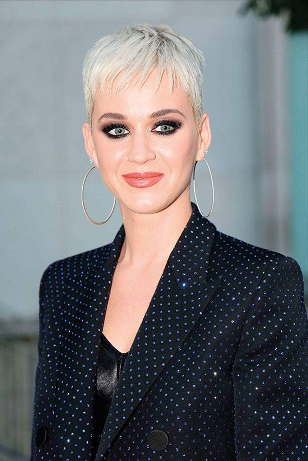 تعلّّمي تطبيق ماكياج كايتي بيري Katy Perry