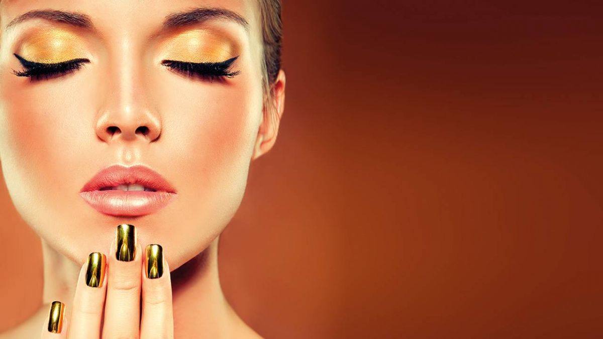 الماكياج الذهبي خياركِ المثاليّ للمناسبات؛ إليكِ الخطوات لتطبيقه