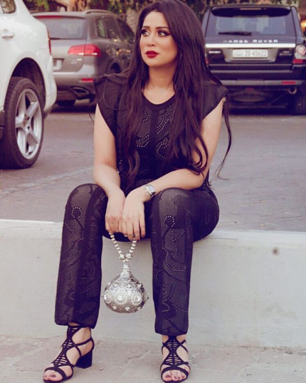 بالصور - الموت يفجع نجمة عربية شابة