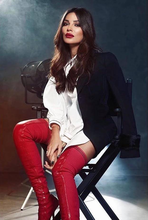 بالصور- مايا دياب تحاول تقليد نادين نجيم بإطلالتها