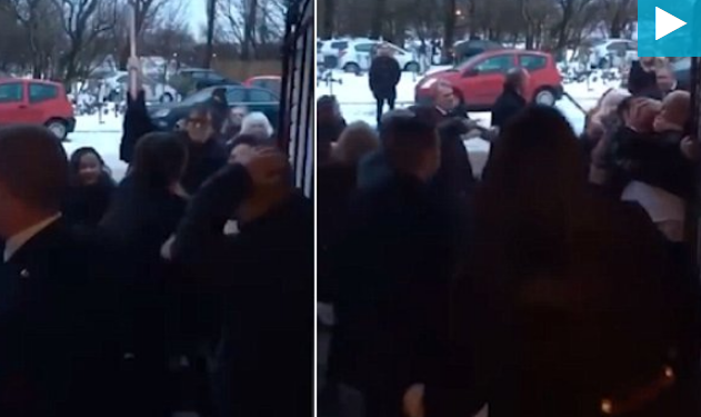 بالفيديو - جنازة تحولت الى مجزرة!