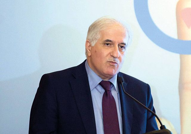 د. أكرم إشتي