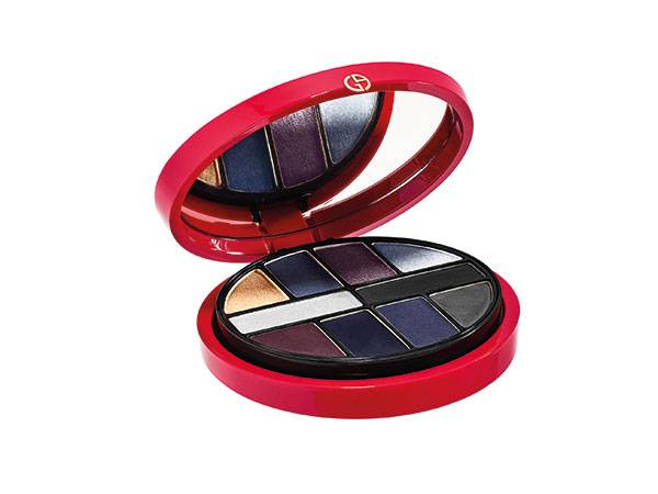 نجمة السجادة الحمراء Giorgio Armani Beauty I Love Armani Red Carpet Eyes & Face Palette. نجمة السجادة الحمراء Giorgio Armani Beauty I Love Armani Red Carpet Eyes & Face Palette.