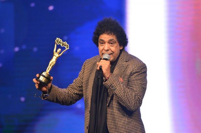 بالصور- لماذا قال محمد منير: