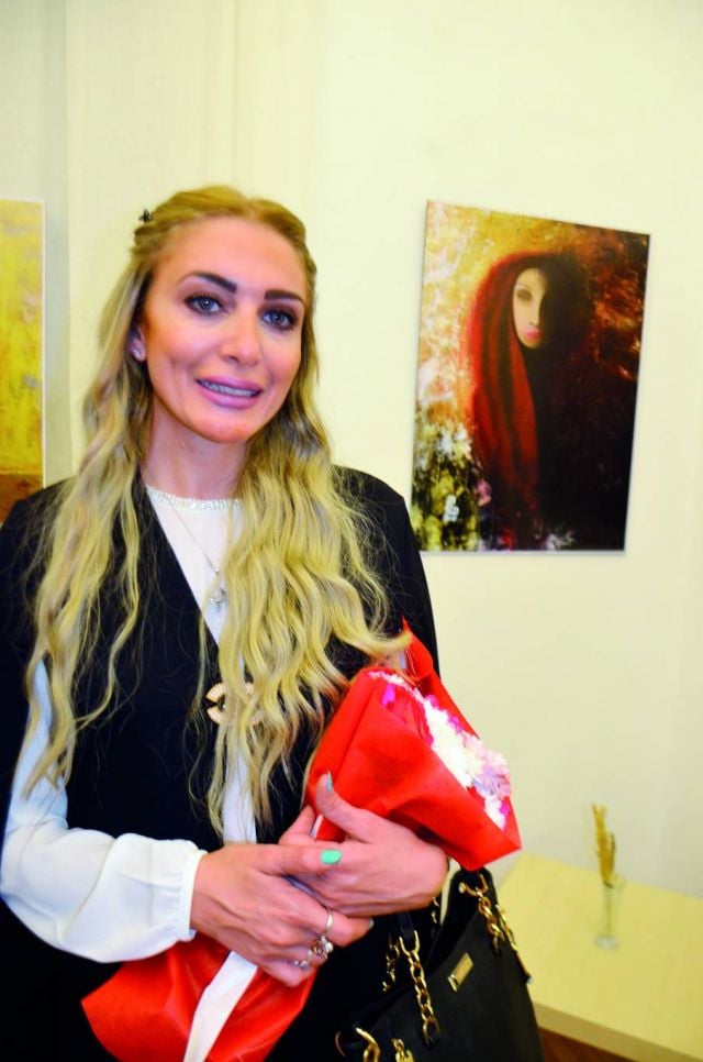 الدكتورة غدير حافظ