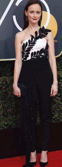 Alexis Bledel in Oscar De La Renta