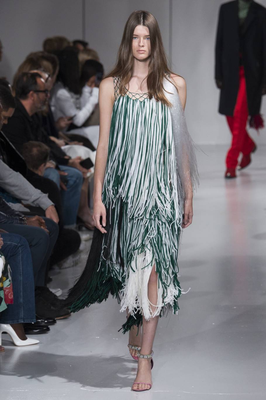 صيحة الشراريب تعود إلى منصات عروض ربيع وصيف 2018 متجددة... اكتشفيها