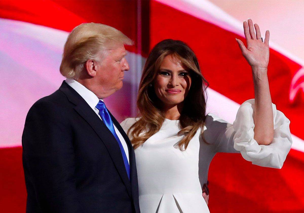 بالصور - سخرية واسعة من فستان ميلانيا ترامب!
