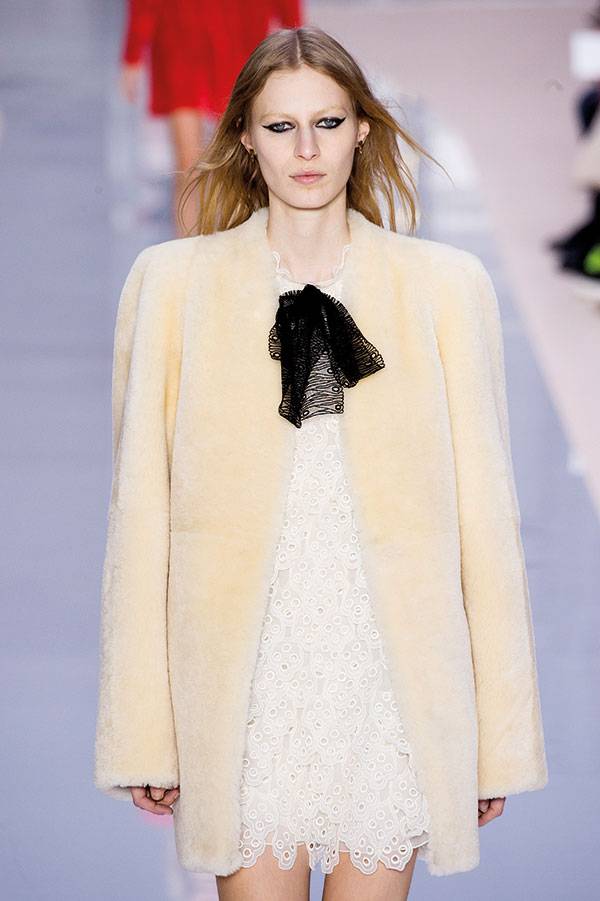 حكاية الفرو FURRY TALE