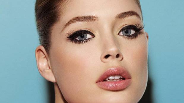 الكحل يعرض صحتك للخطر أثناء الحمل... هل هذا صحيح؟