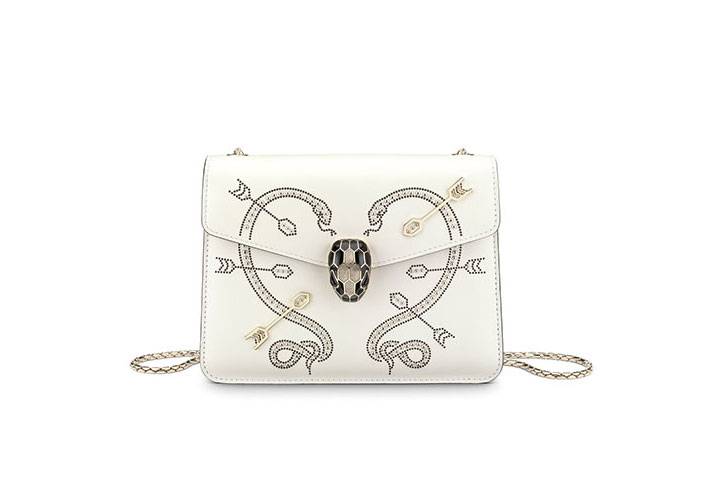 حقيبة Serpenti Forever  من BVLGARI جاذبية خطيرة