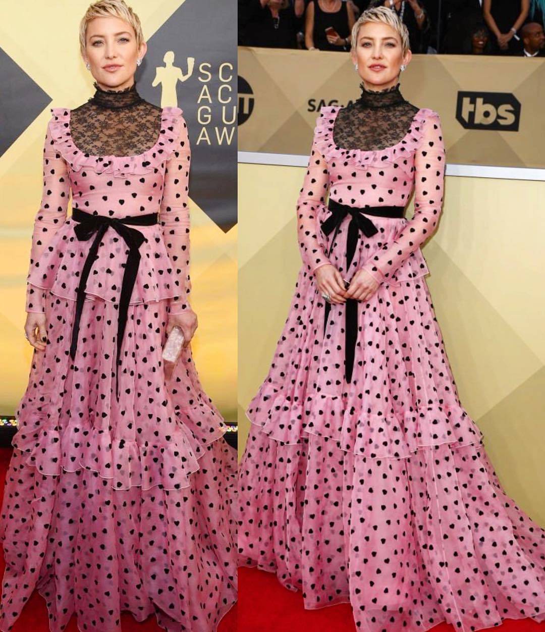 الأنوثة تطغى على إطلالات النجمات في حفل Sag Awards ... وهذه هي النجمة التي فاجأت الجميع بحضورها